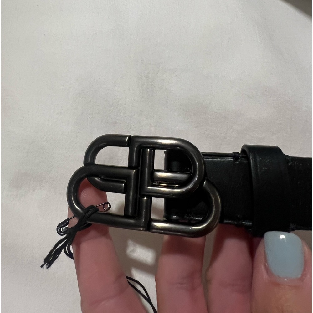 Balenciaga Women’s Belt Size 75 CM